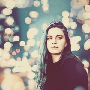 Meet your Posher, Cait